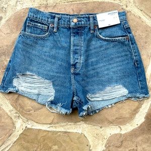 Arizona, High Rise Jean Shorts, size 11